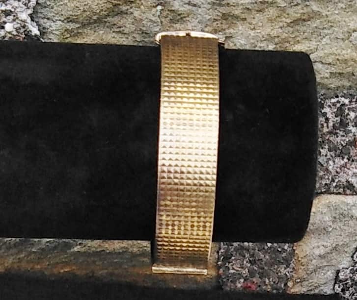 Vintage 1983 Fred Manshaw 22ct Gold On Silver "Hobnail" Pyramid Stud Bangle